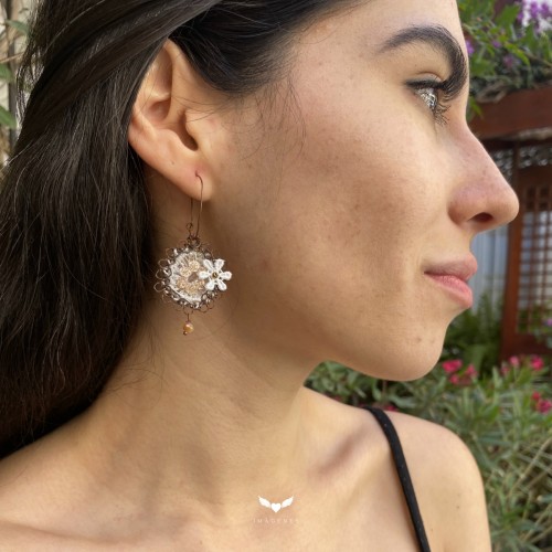 Aretes tejidos con algodón natural e hilo de cobre, con cristal facetado GAD